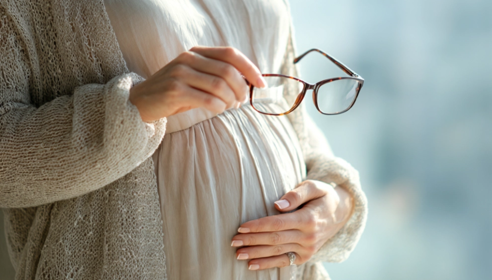 Плохое зрение после родов: причины, симптомы и как помогут очки с индивидуальными линзами